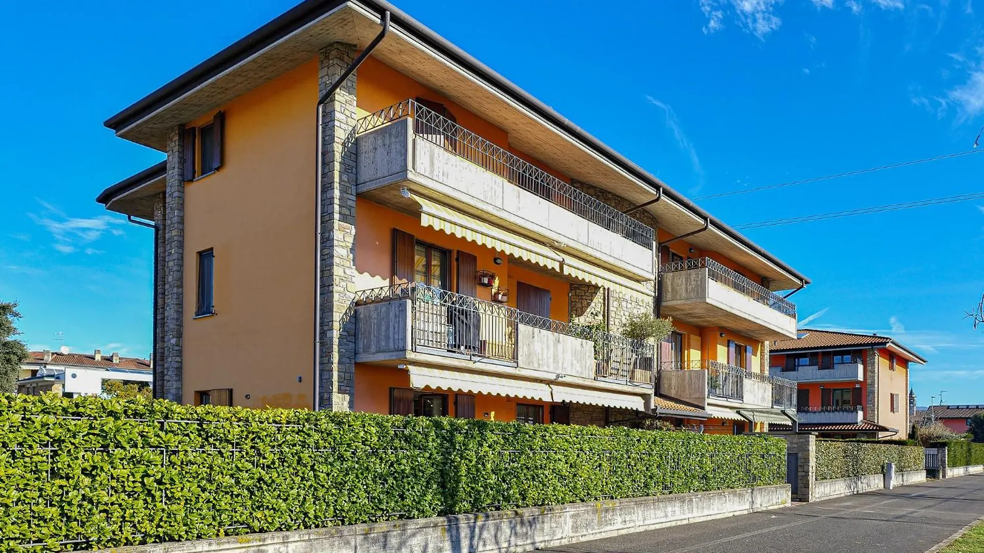 Yasmin Maison - Garden House Gorle 0*,